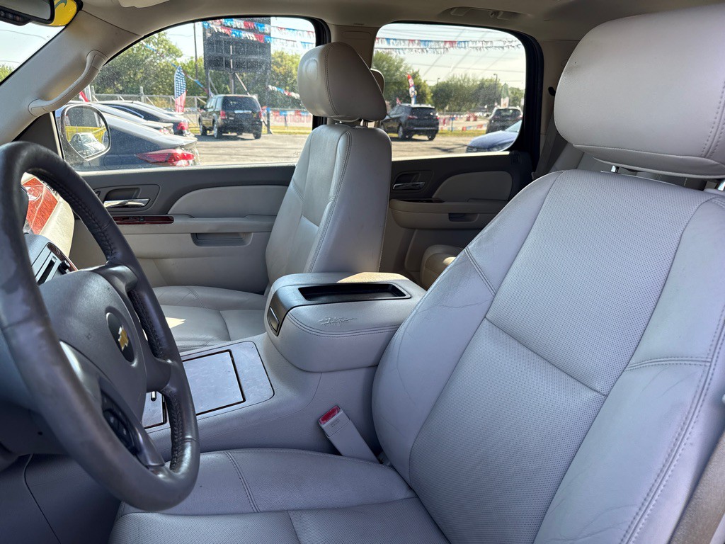 2013 Chevrolet Tahoe Image 10