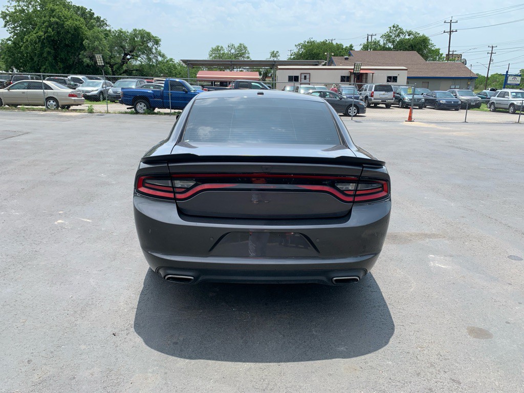 2018 Dodge Charger Image 4