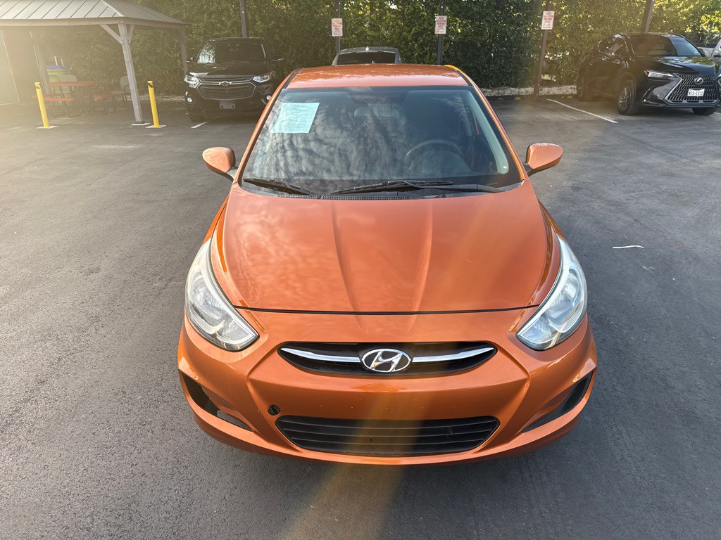 2017 Hyundai Accent Image 8