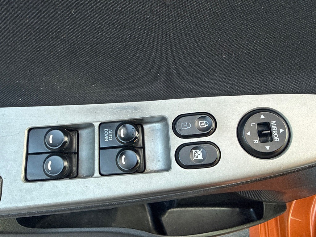 2017 Hyundai Accent Image 9