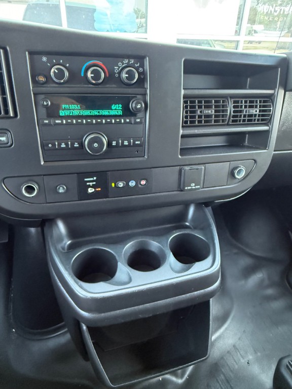 2020 Chevrolet Express Image 6