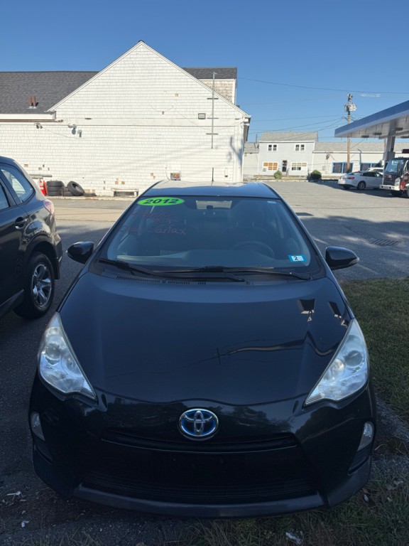 2012 Toyota Prius Image 1