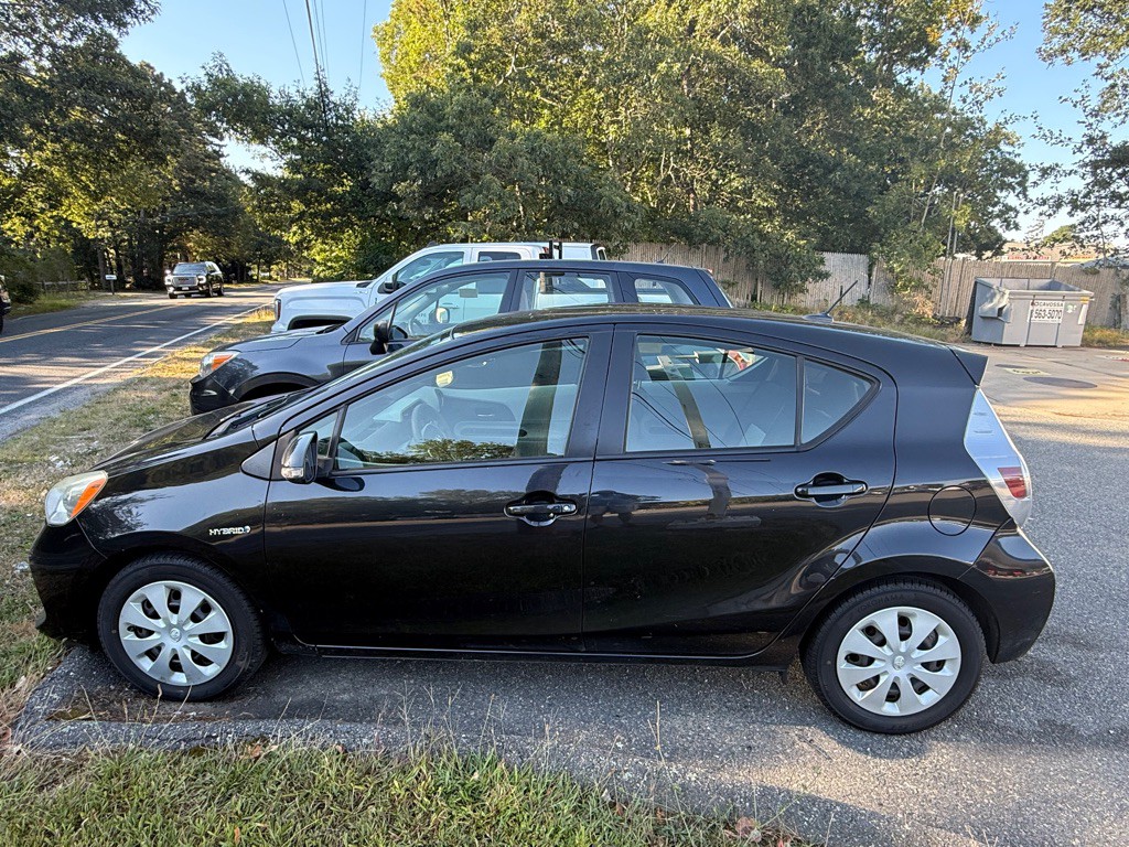 2012 Toyota Prius Image 6