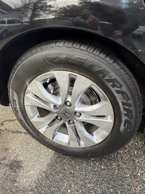 2015 Honda Accord Image 15