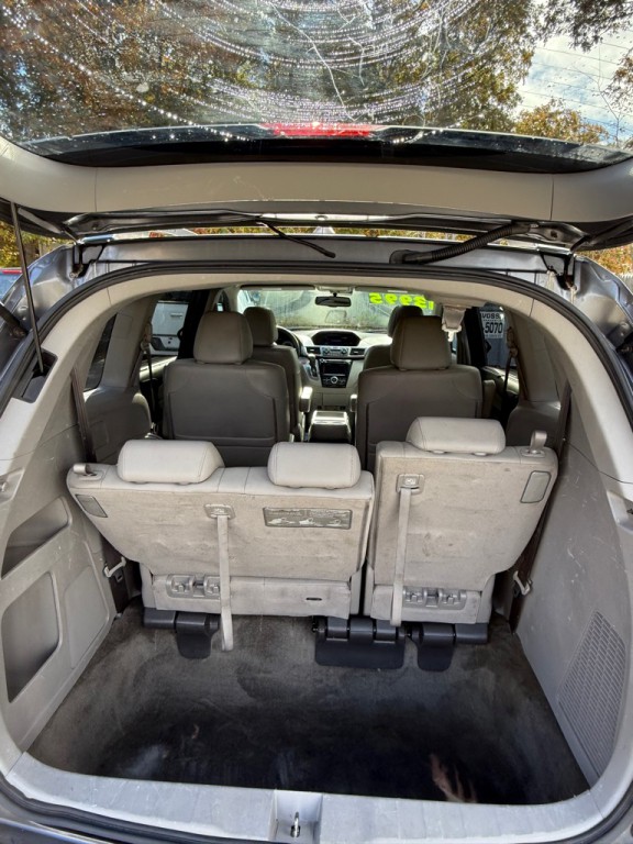 2016 Honda Odyssey Image 8