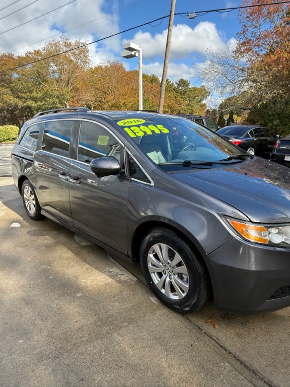 2016 Honda Odyssey Image 10