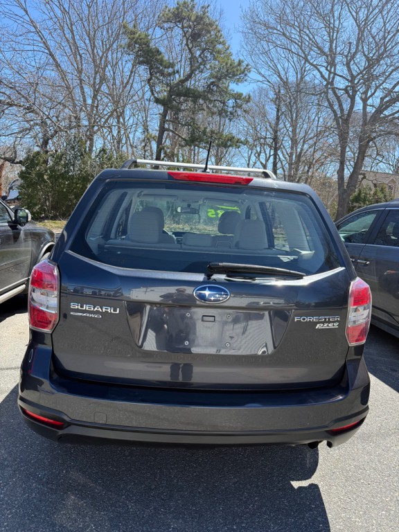 2015 Subaru Forester Image 12