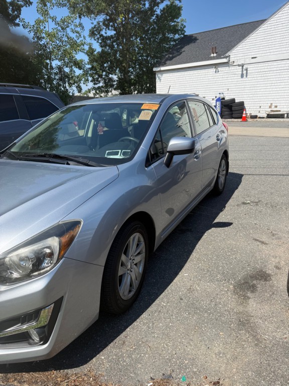 2016 Subaru Impreza Image 2