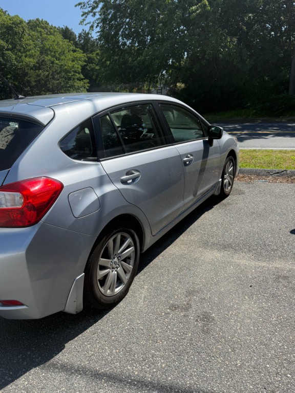 2016 Subaru Impreza Image 8