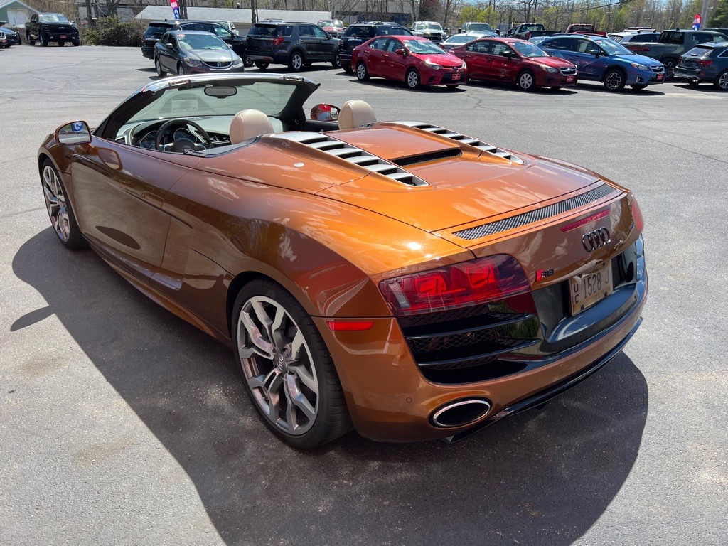 2011 Audi R8 Image 14