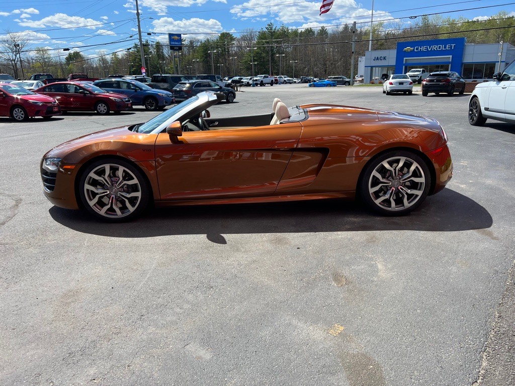 2011 Audi R8 Image 15