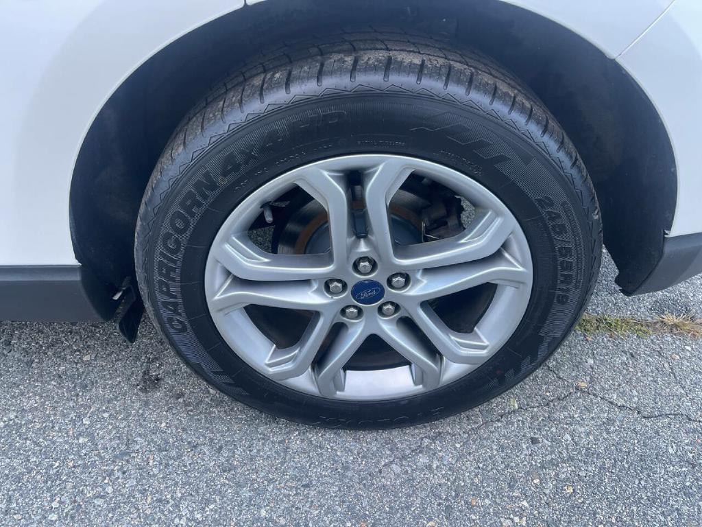 2016 Ford Edge Image 30