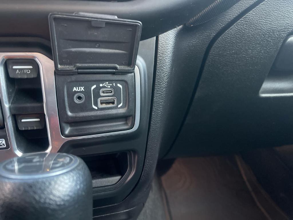 2018 Jeep Wrangler Unlimited Image 15