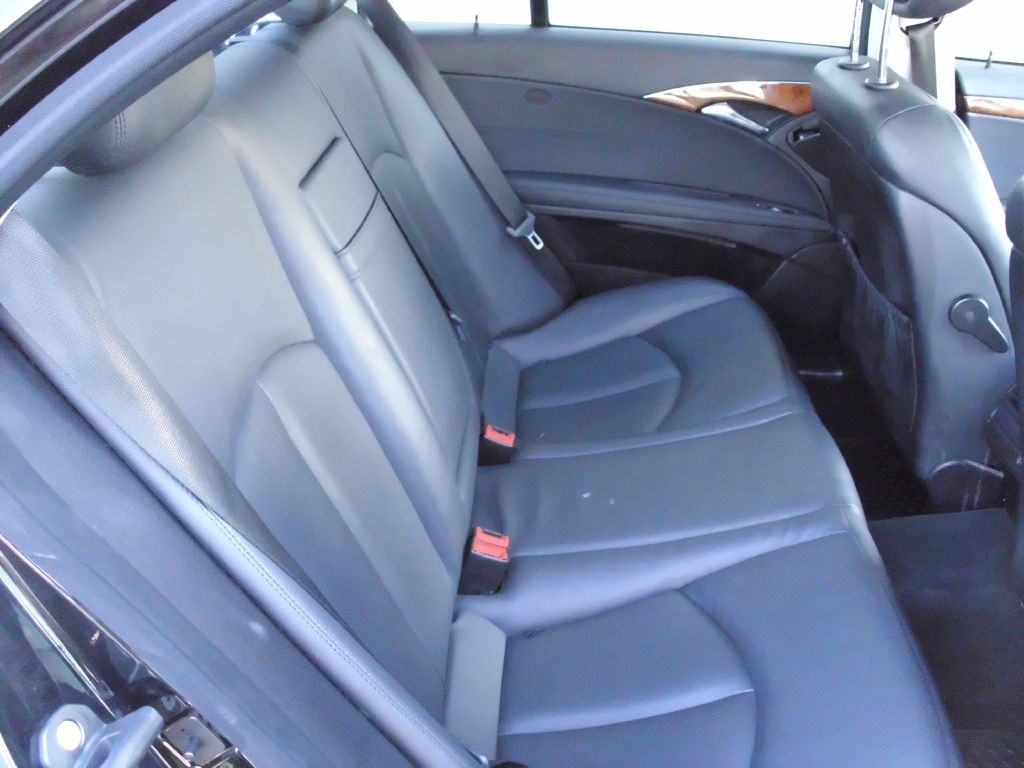 2008 Mercedes-Benz E-Class Image 13