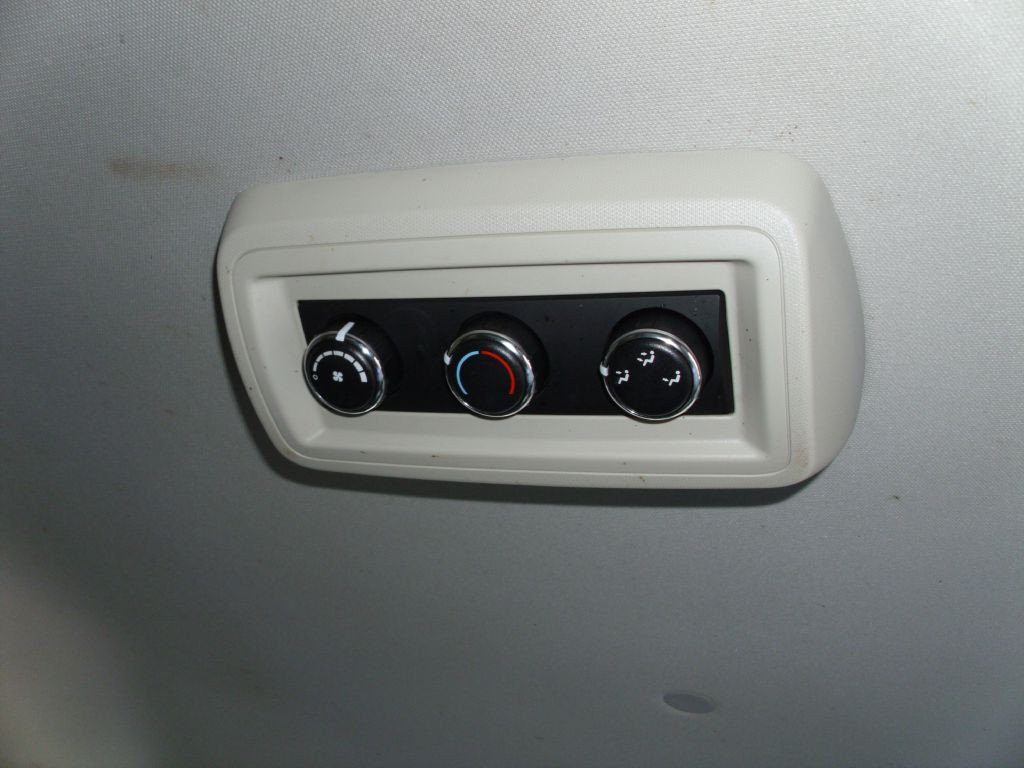 2016 Dodge Ram Van Image 17