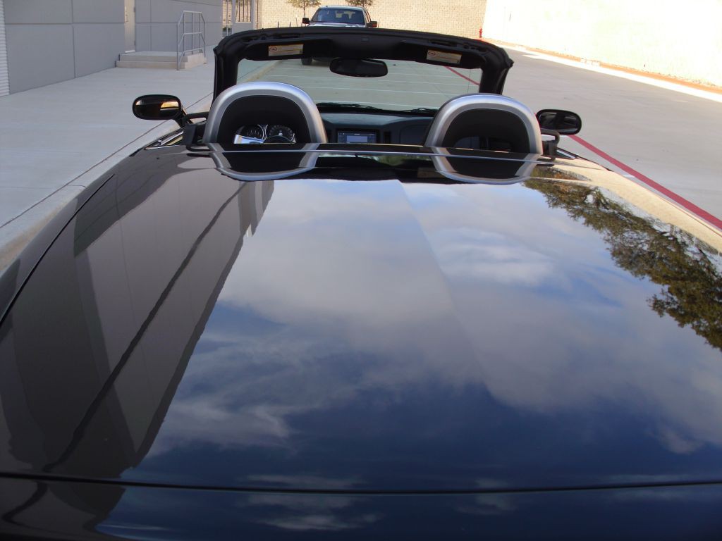 2003 Chevrolet SSR Image 9