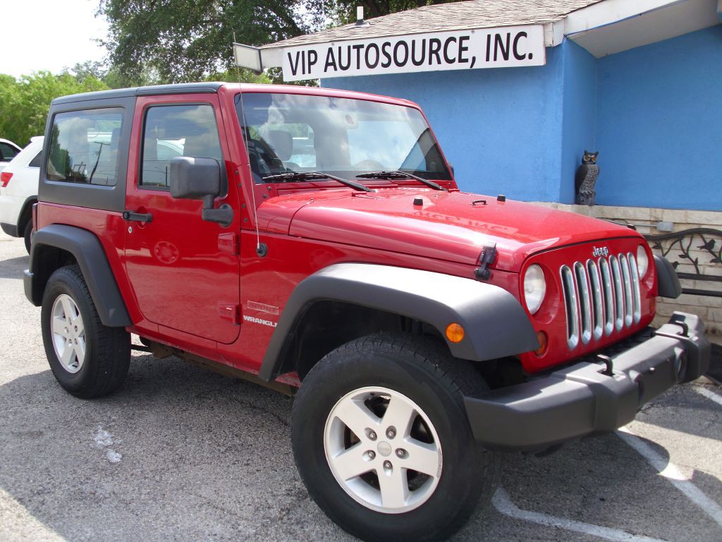 2011 Jeep Wrangler Image 1
