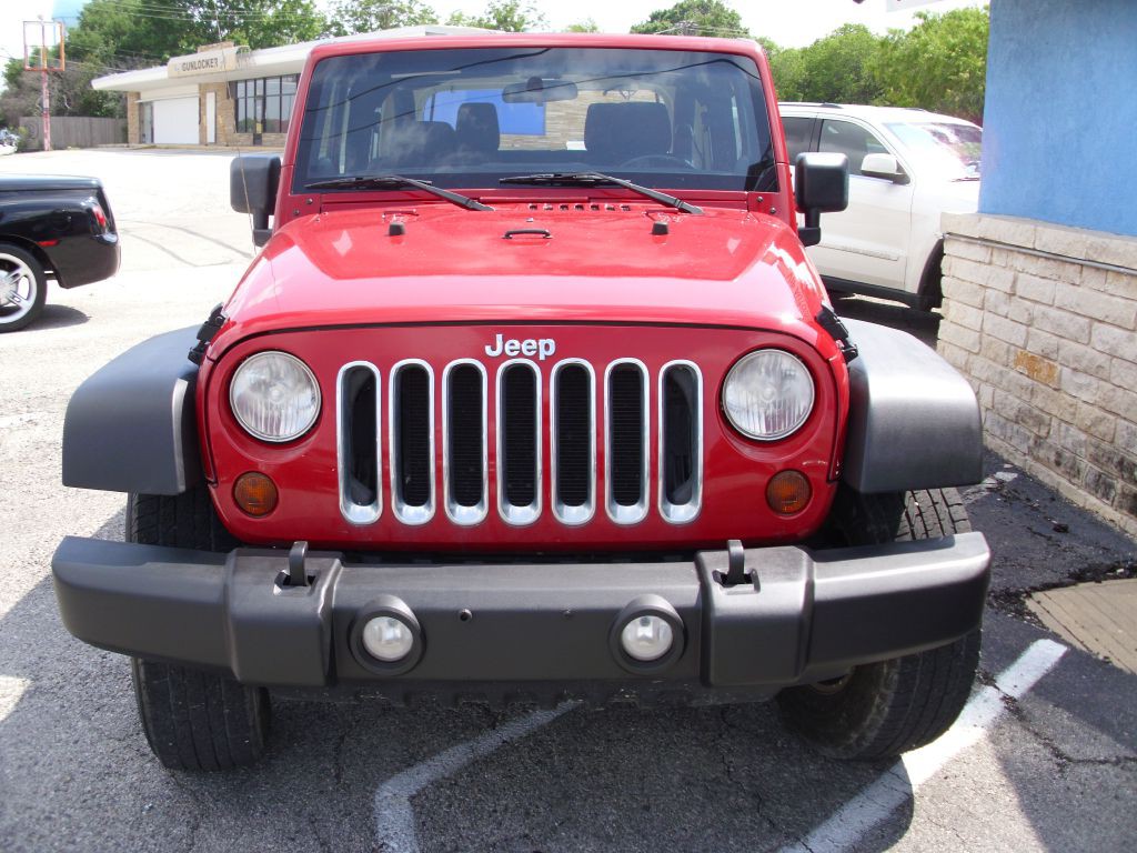 2011 Jeep Wrangler Image 3