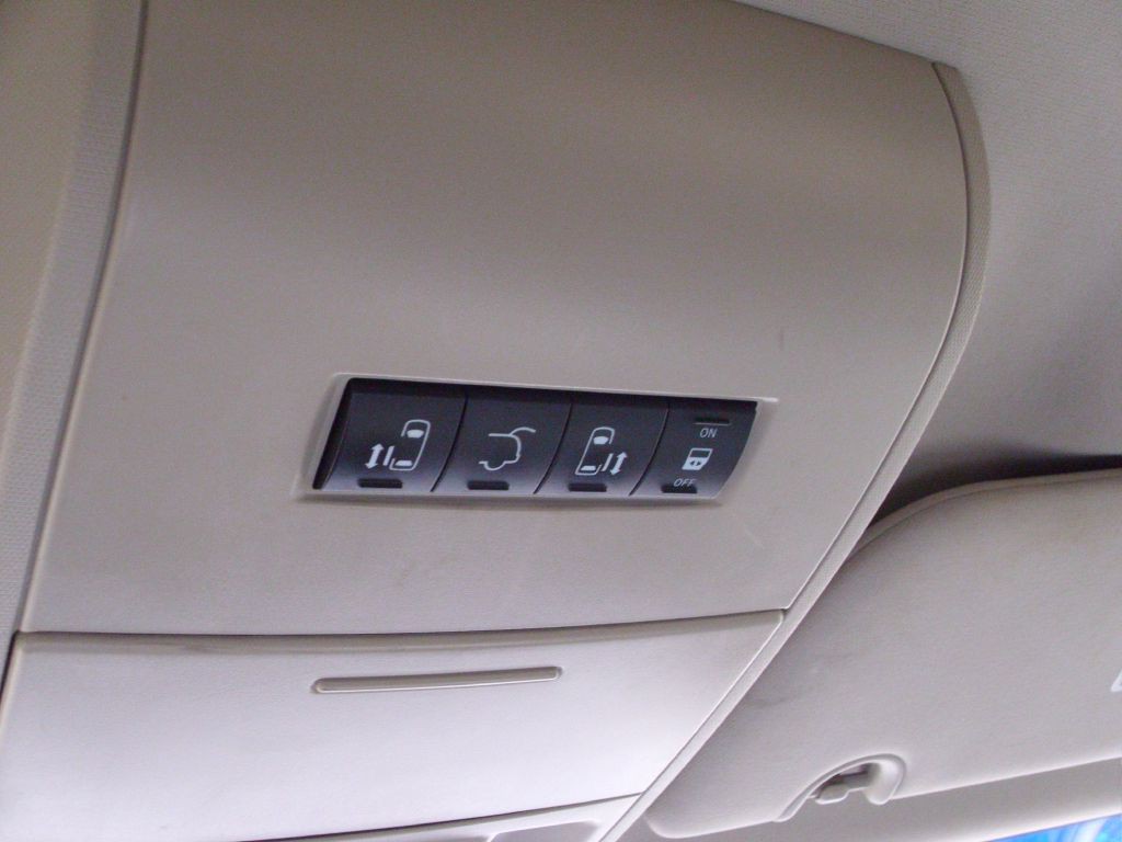 2016 Dodge Ram Van Image 26