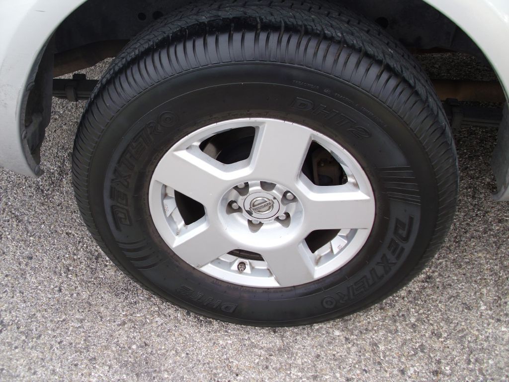 2006 Nissan Frontier Image 21