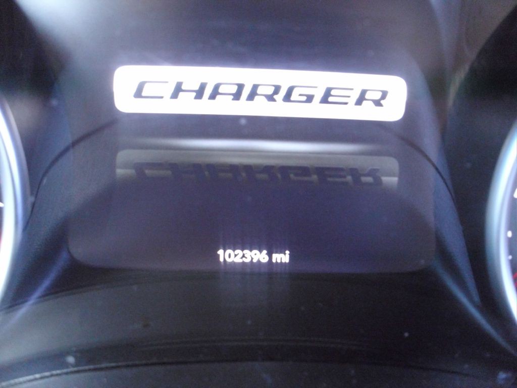 2016 Dodge Charger Image 18
