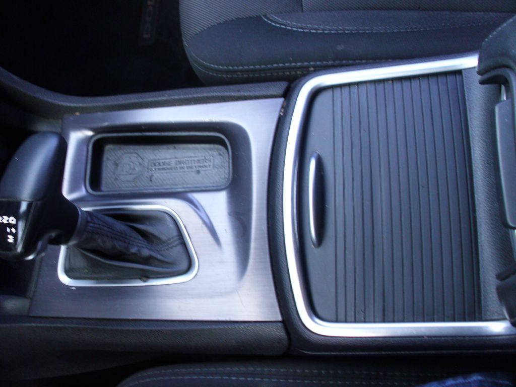 2016 Dodge Charger Image 21