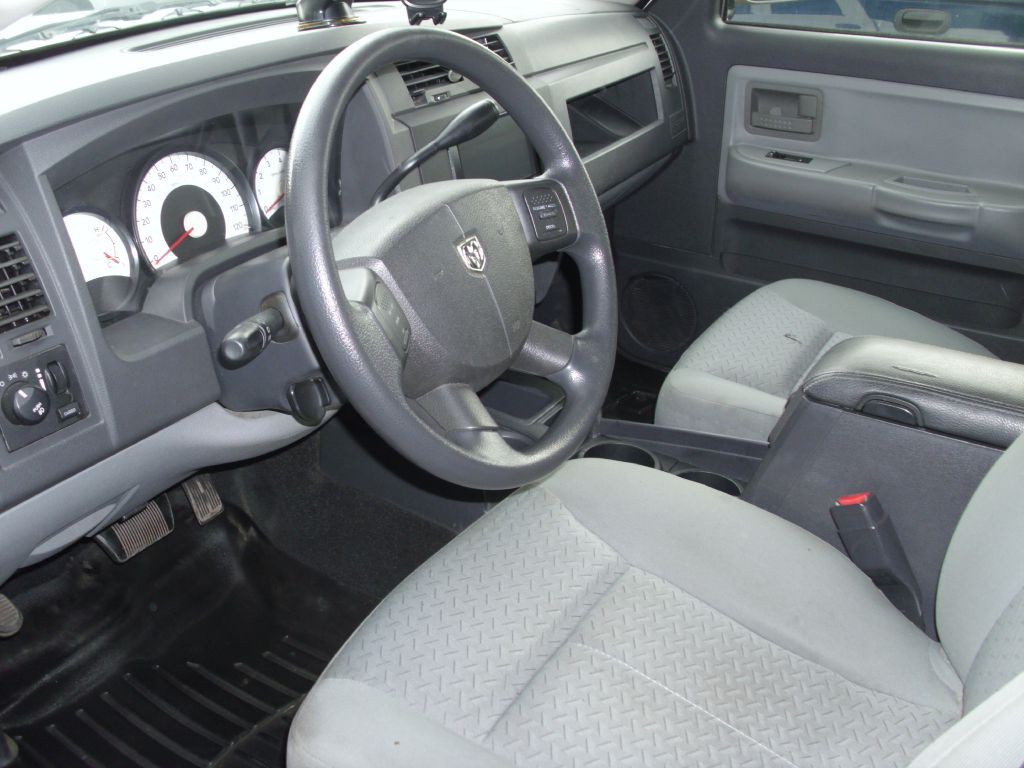 2009 Dodge Dakota Image 11