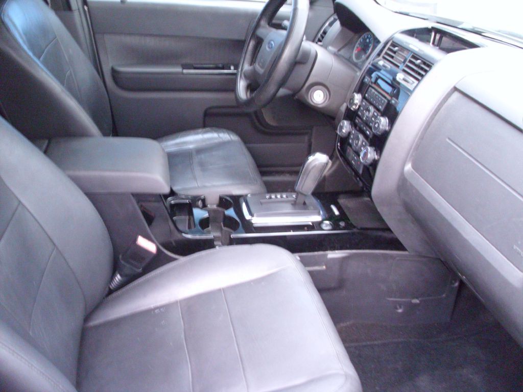 2012 Ford Escape Image 11