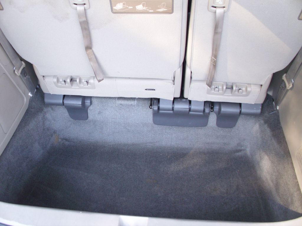 2012 Honda Odyssey Image 16