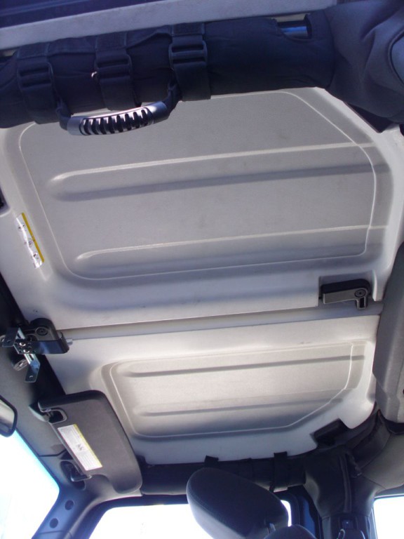 2014 Jeep Wrangler Image 14