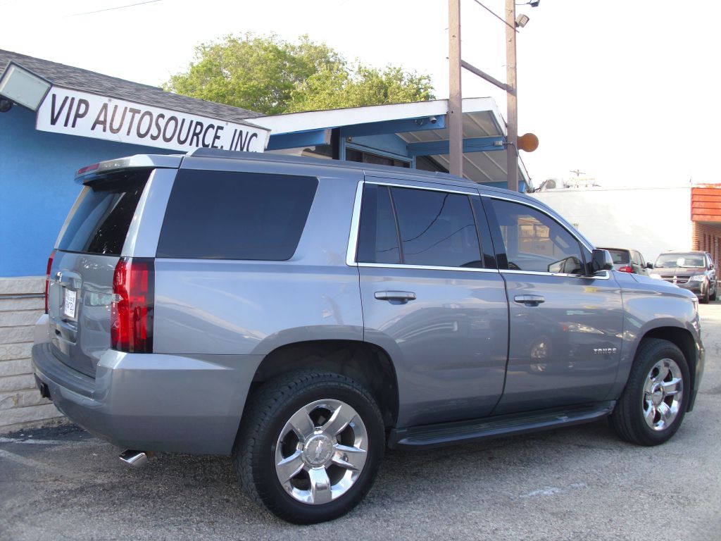 2018 Chevrolet Tahoe Image 2