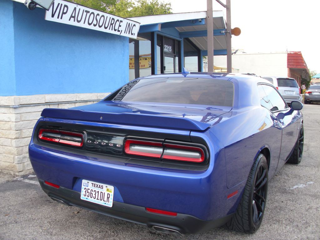 2020 Dodge Challenger Image 8