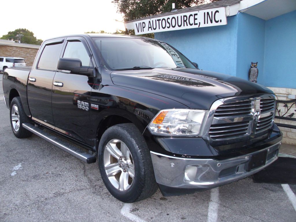 2014 RAM 1500 Image 4