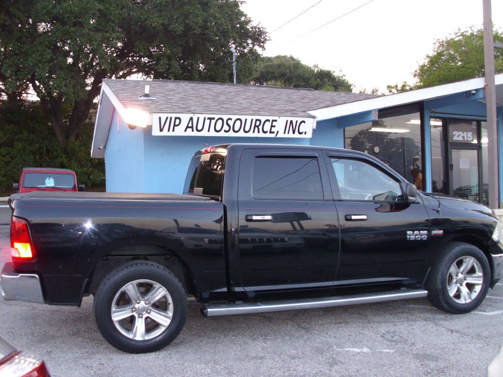2014 RAM 1500 Image 6