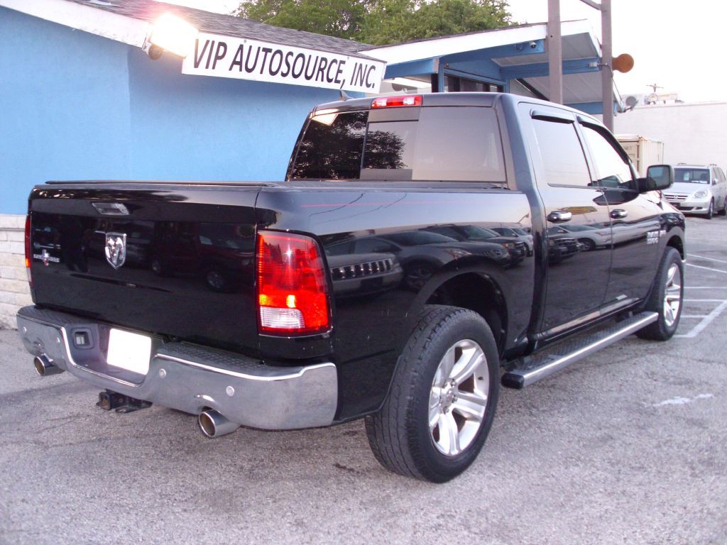 2014 RAM 1500 Image 8