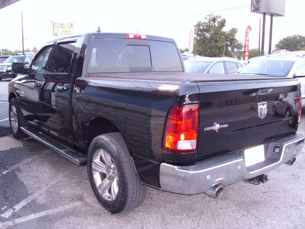 2014 RAM 1500 Image 11