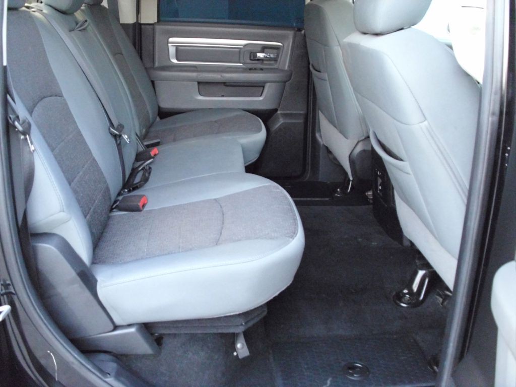 2014 RAM 1500 Image 19