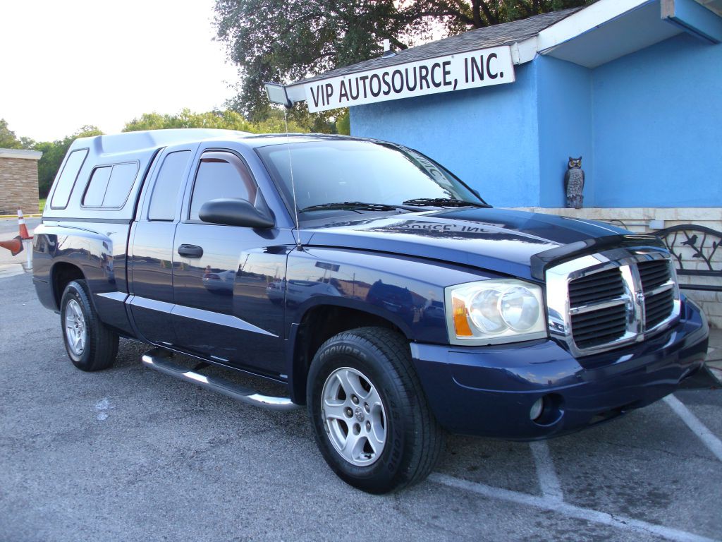 2006 Dodge Dakota Image 5