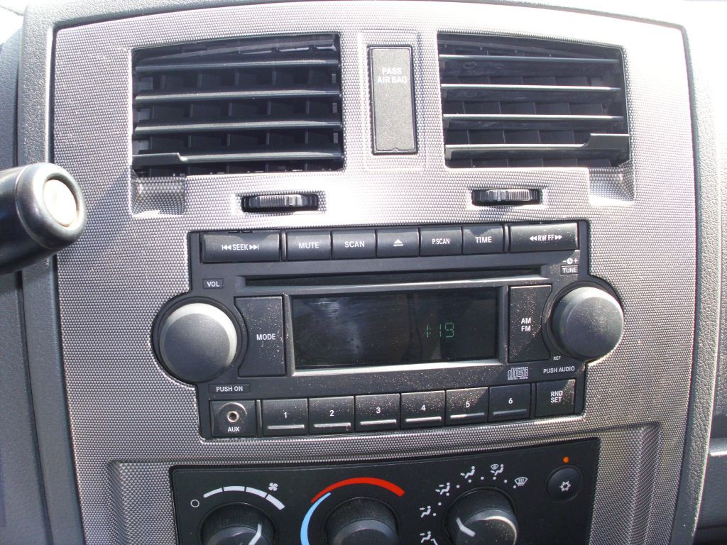 2006 Dodge Dakota Image 20