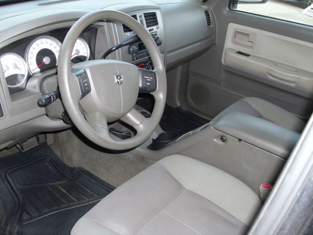 2006 Dodge Dakota Image 7