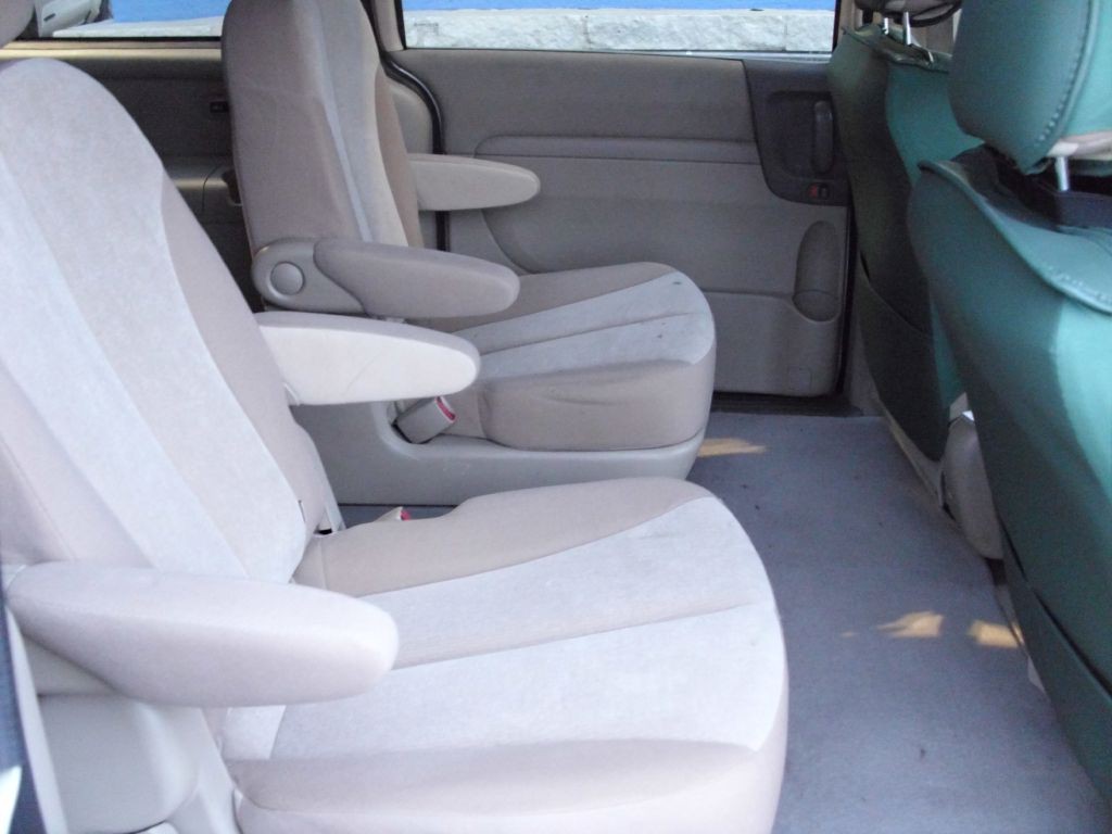 2012 Kia Sedona Image 10