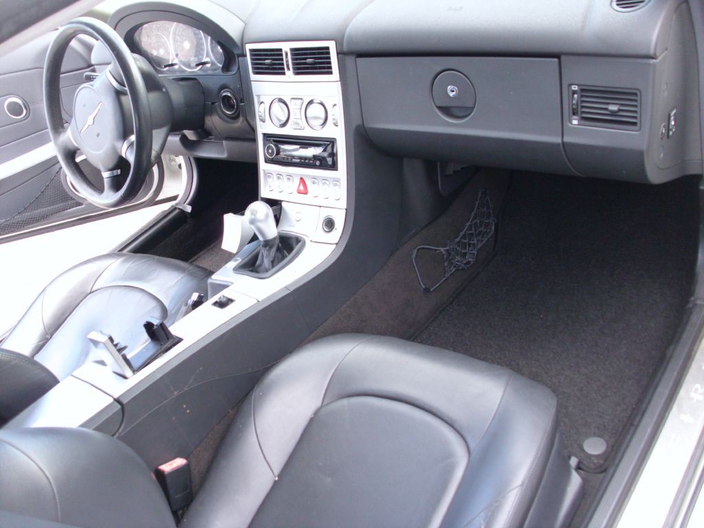 2006 Chrysler Crossfire Image 5