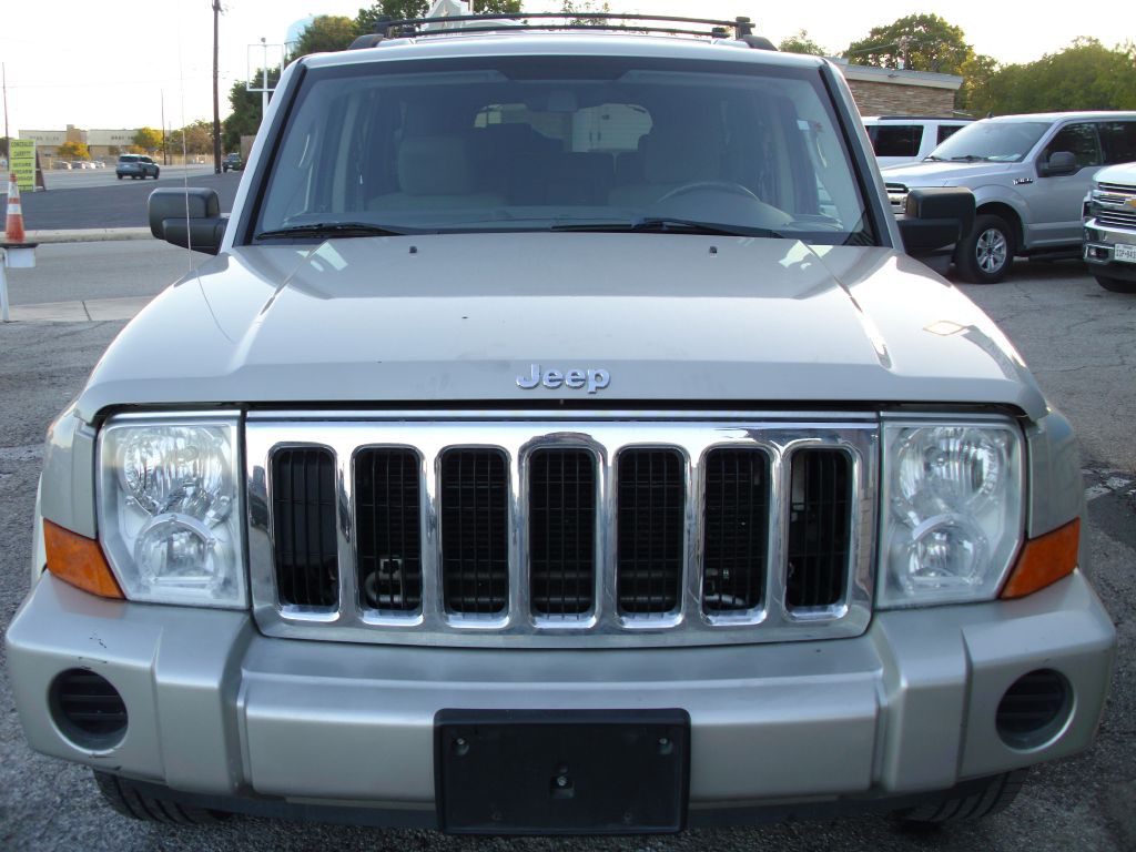 2007 Jeep Commander Image 4