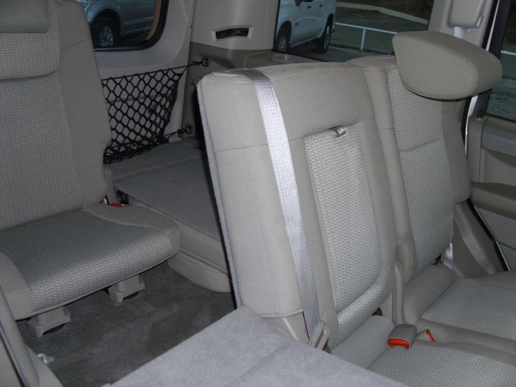 2007 Jeep Commander Image 16