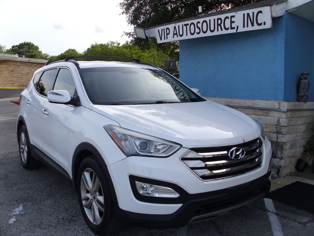 2014 Hyundai Santa Fe Sport Image 2