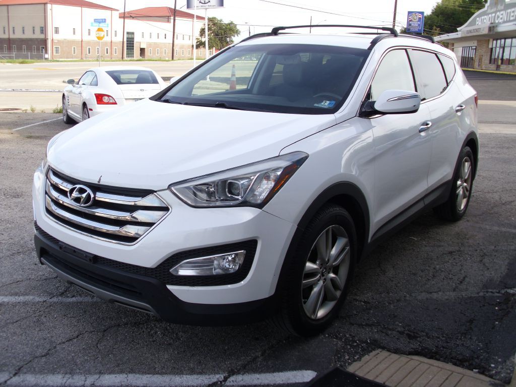 2014 Hyundai Santa Fe Sport Image 3