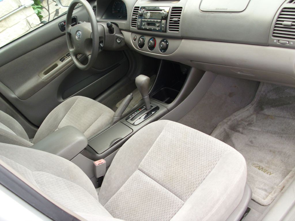 2002 Toyota Camry Image 11
