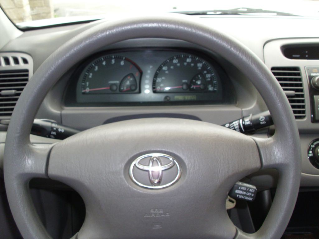 2002 Toyota Camry Image 17