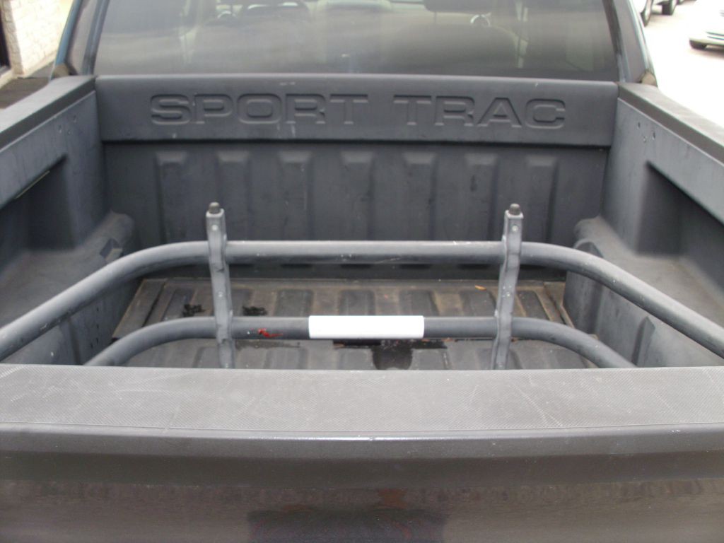 2007 Ford Explorer Image 8