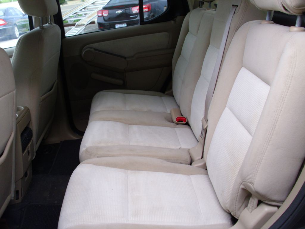2007 Ford Explorer Image 15
